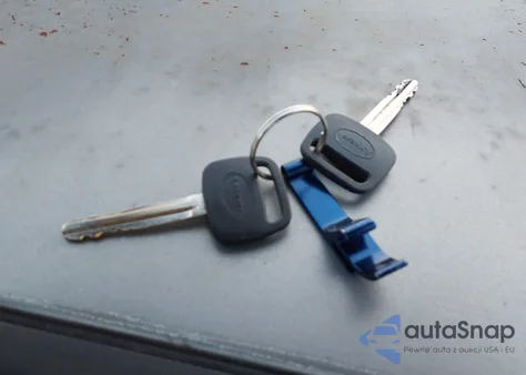 2003 Toyota Corolla Ce z USA, uszkodzony, nr VIN 2T1BR32E93C162230